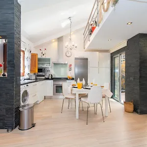  Villa White & Grey House